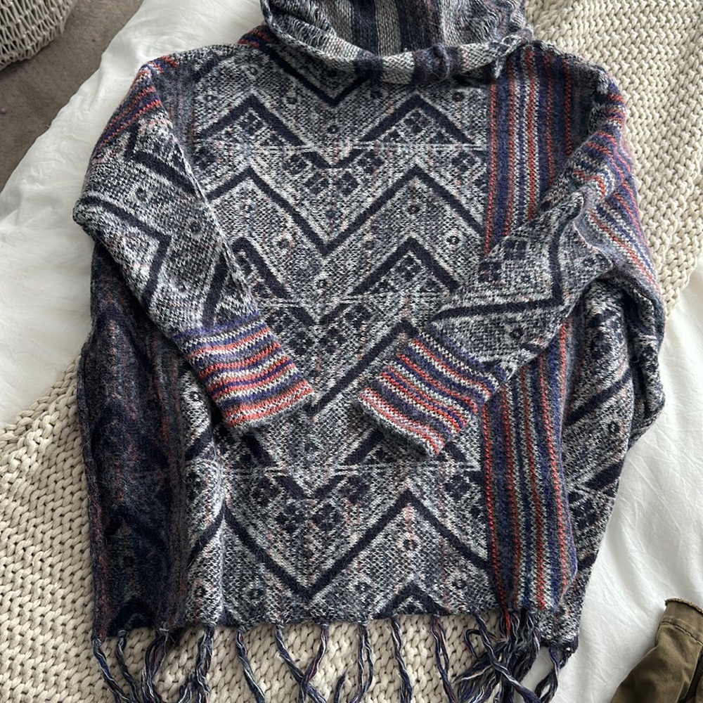 Free People Sweater / Poncho
